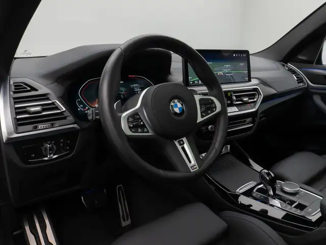 BMW X3 M view 20