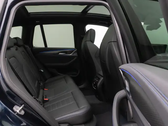 BMW X3 M view 27
