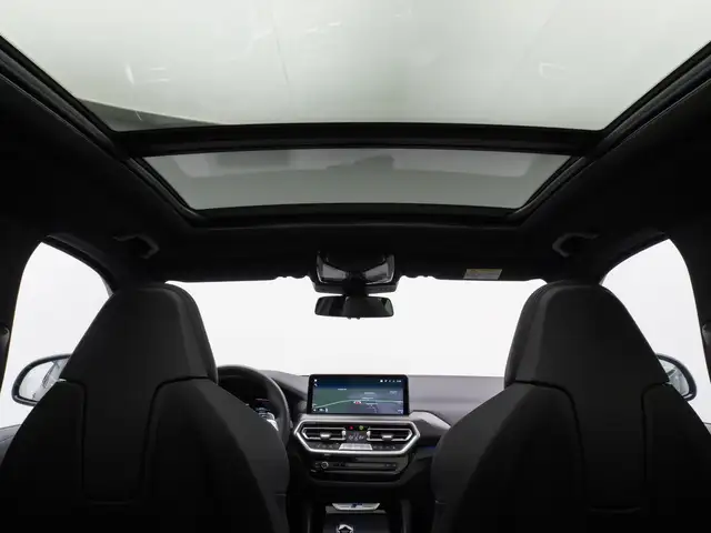 BMW X3 M view 30