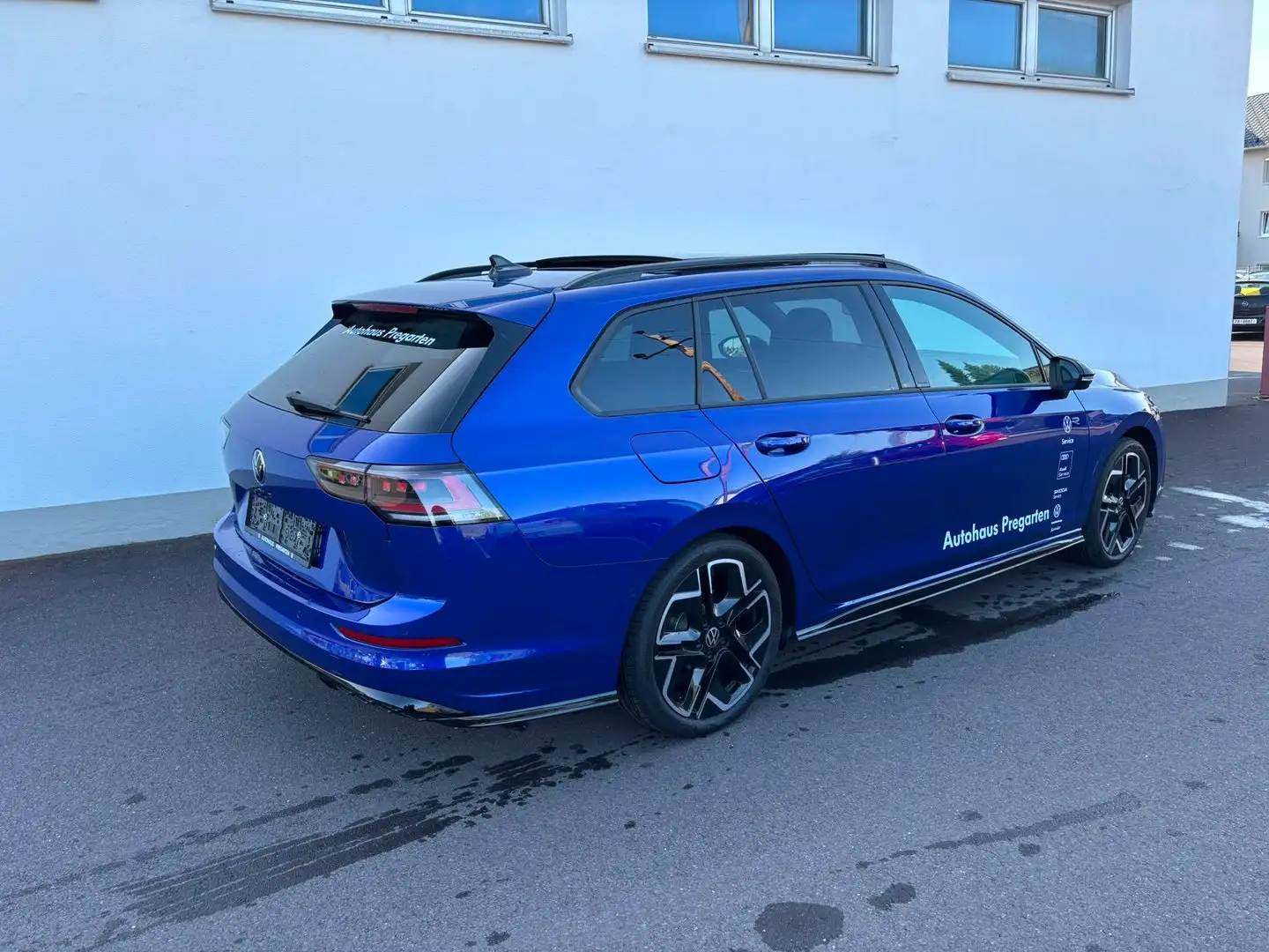 Volkswagen Golf Variant Sport mHeV DSG Blau - 2