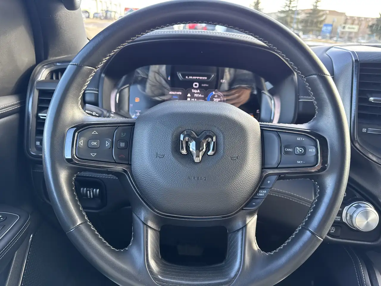 RAM 1500 снимка RAM 1500