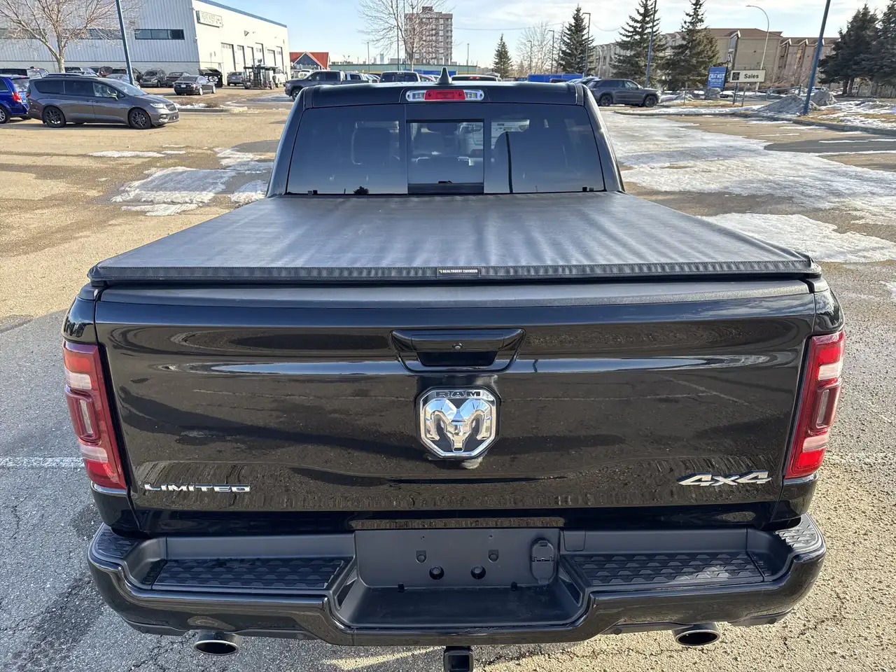 RAM 1500 снимка RAM 1500