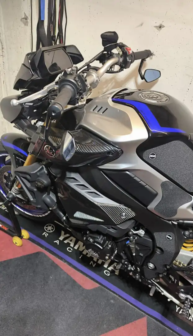 Yamaha MT-10 SP Nero - 2