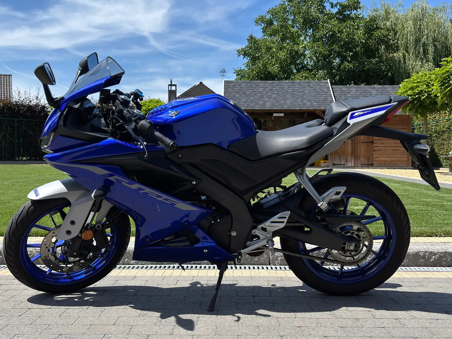 Yamaha YZF-R125 Bleu - 1