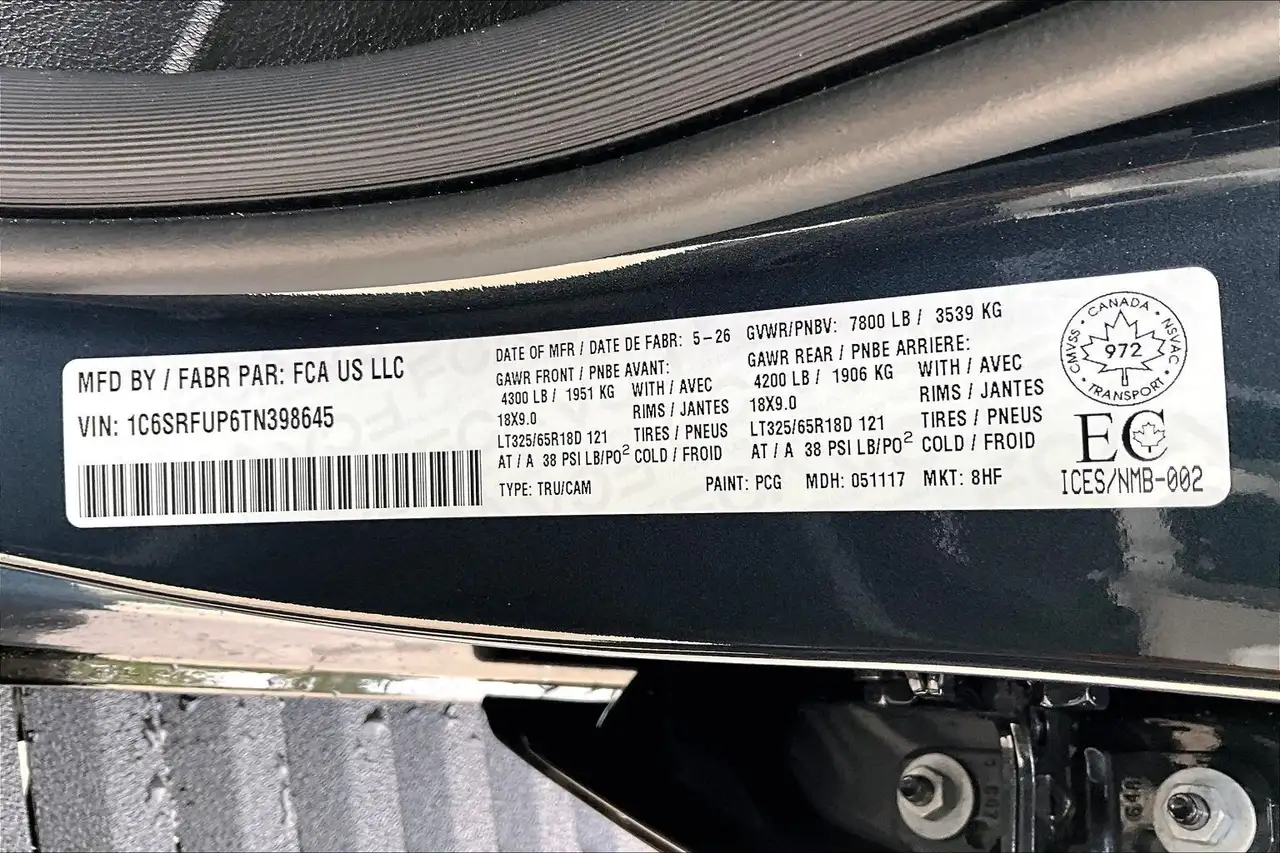 RAM 1500 снимка RAM 1500