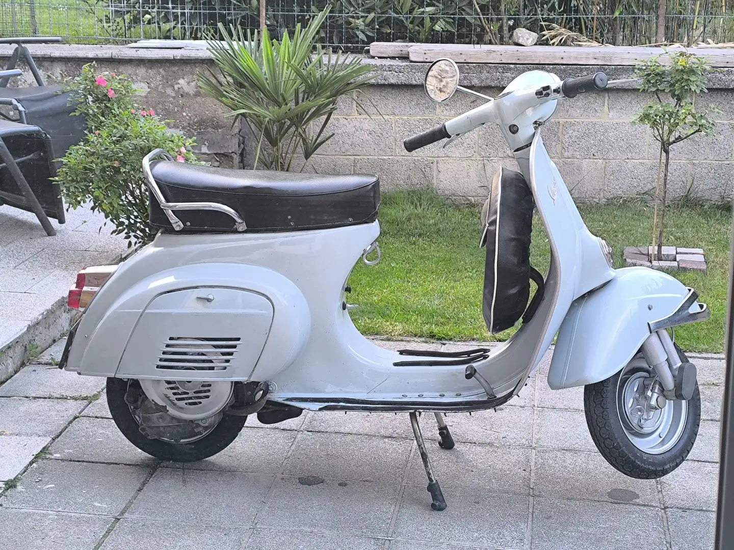 Vespa 50 plava - 1