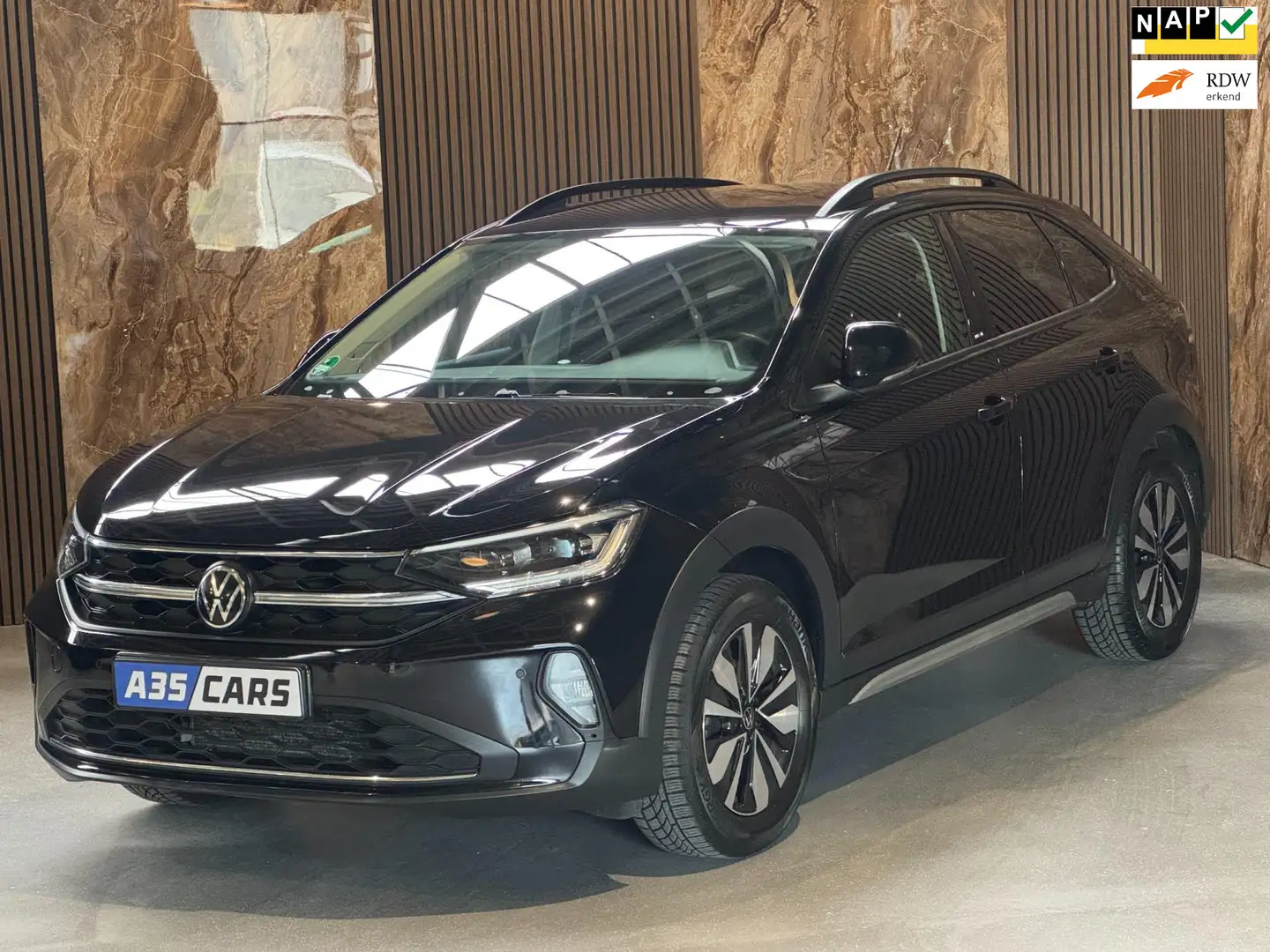 Volkswagen Taigo 1.0 TSI Life Business|Carplay|Stoelverwarming|IQ|C Zwart - 1