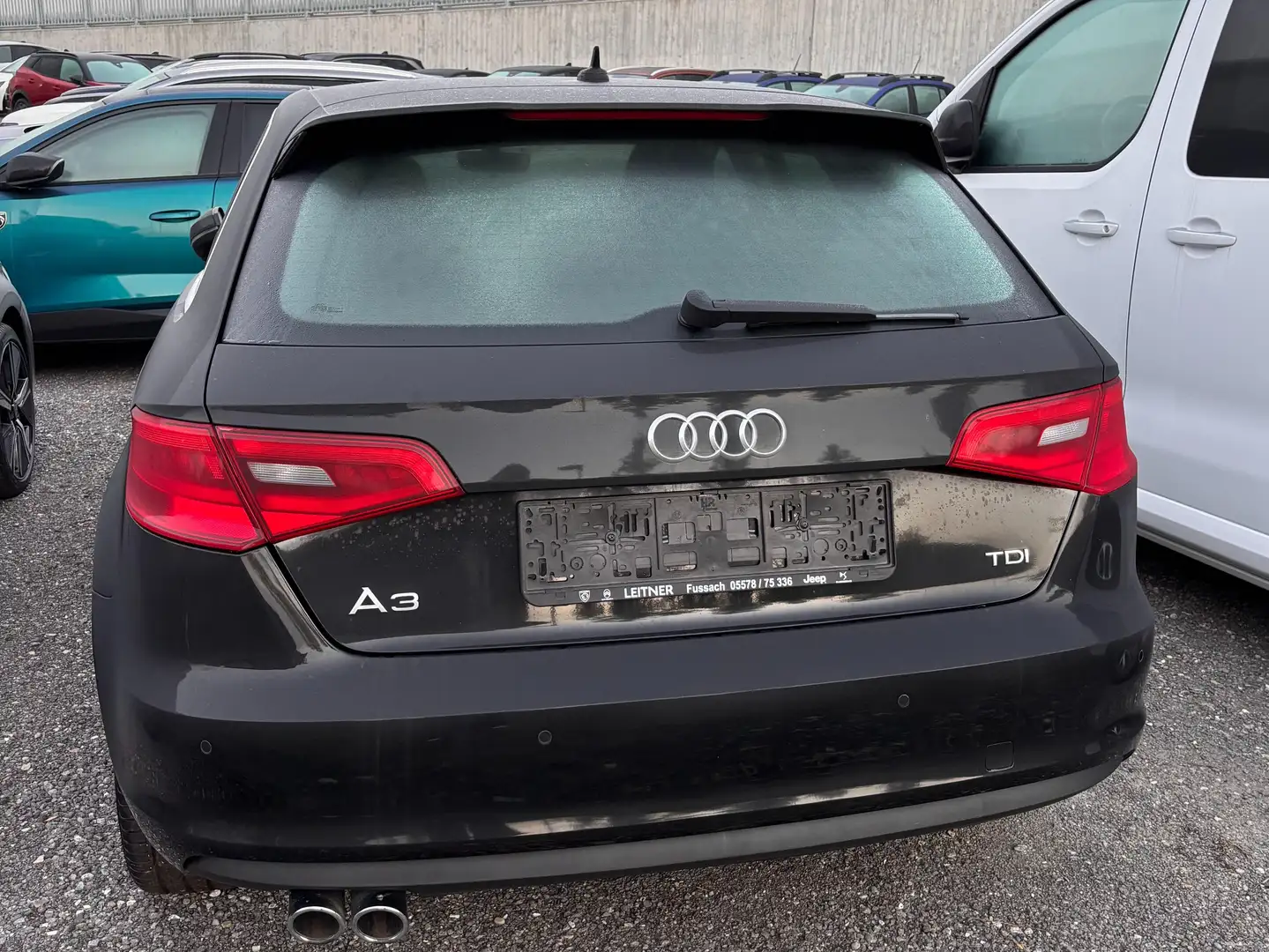 Audi A3 A3 SB Ambition 2,0 TDI Ambition Schwarz - 2