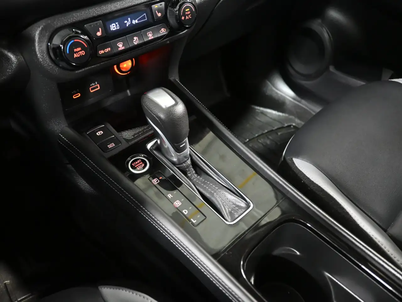 Nissan Kicks снимка Nissan Kicks