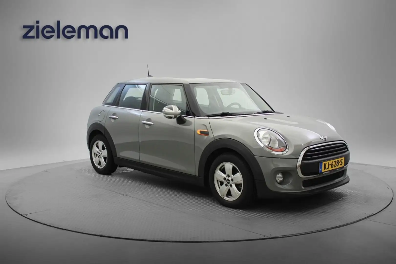 MINI Cooper 1.5D Business One - Navi Grau - 1