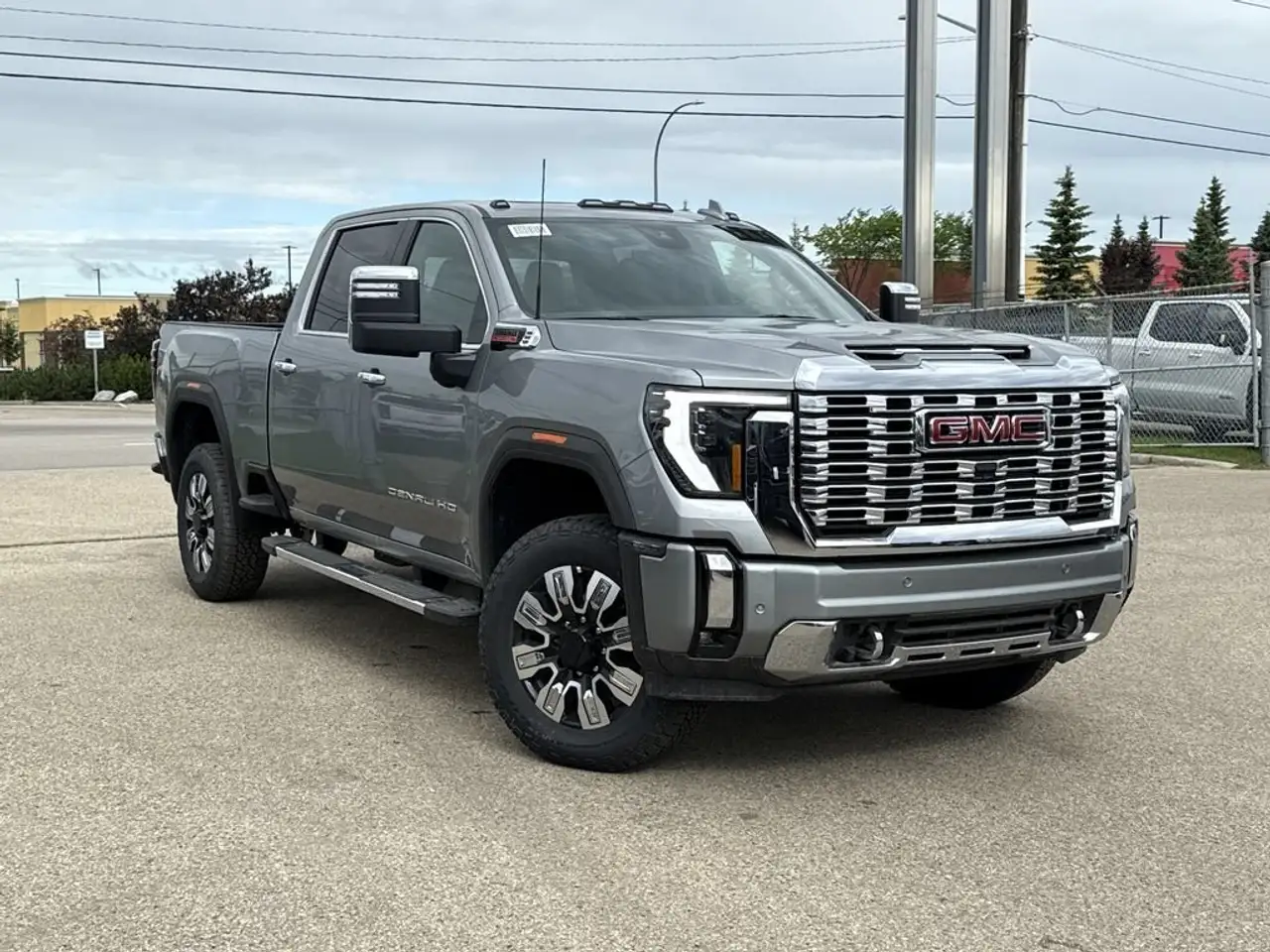 GMC Sierra 3500HD снимка GMC Sierra 3500HD