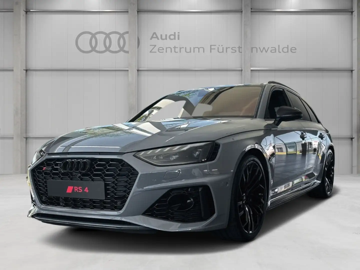 Audi RS4 Avant quattro tiptronic Keramikbremse+RSDes siva - 2