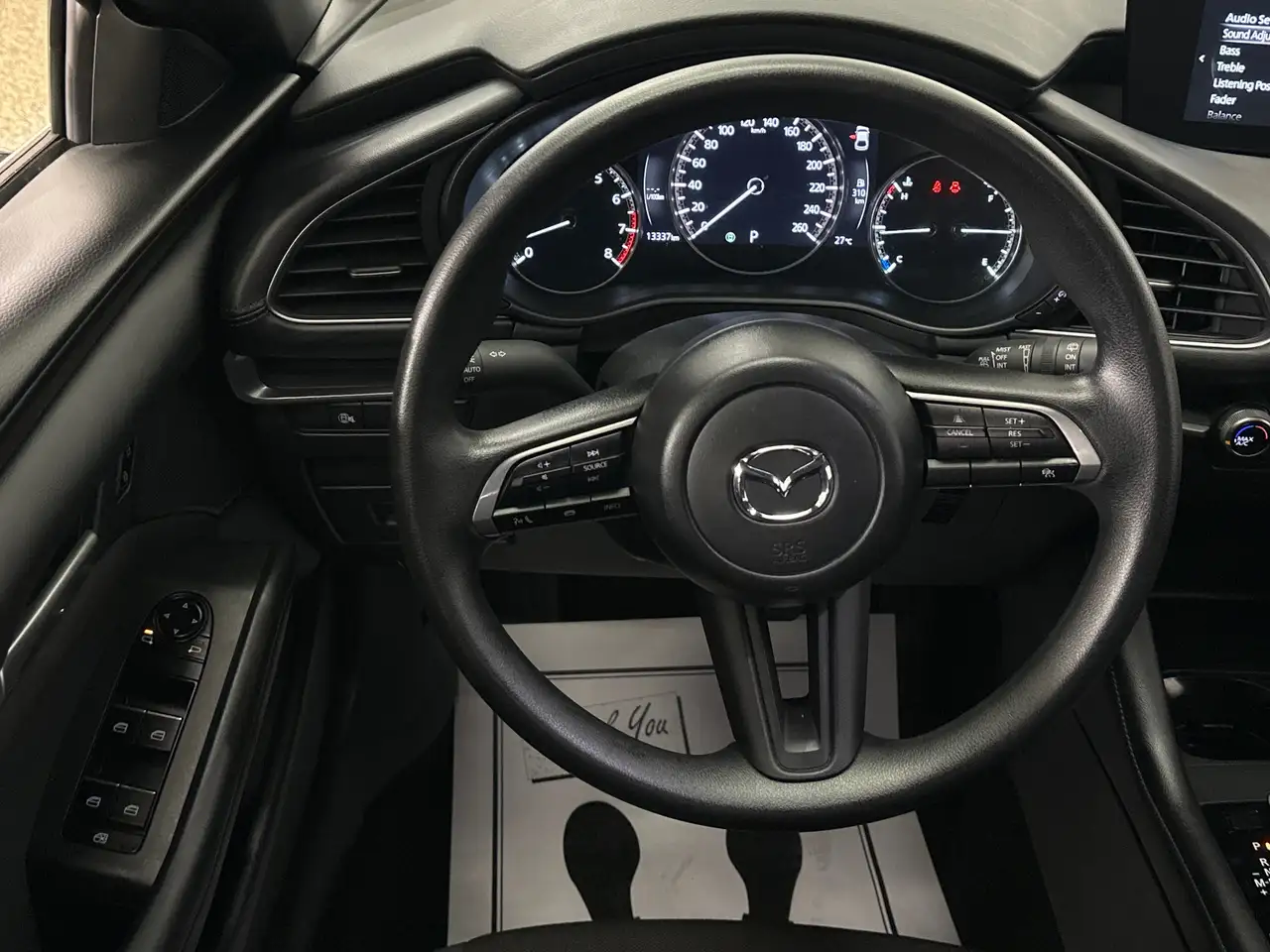 Mazda 3 снимка Mazda 3