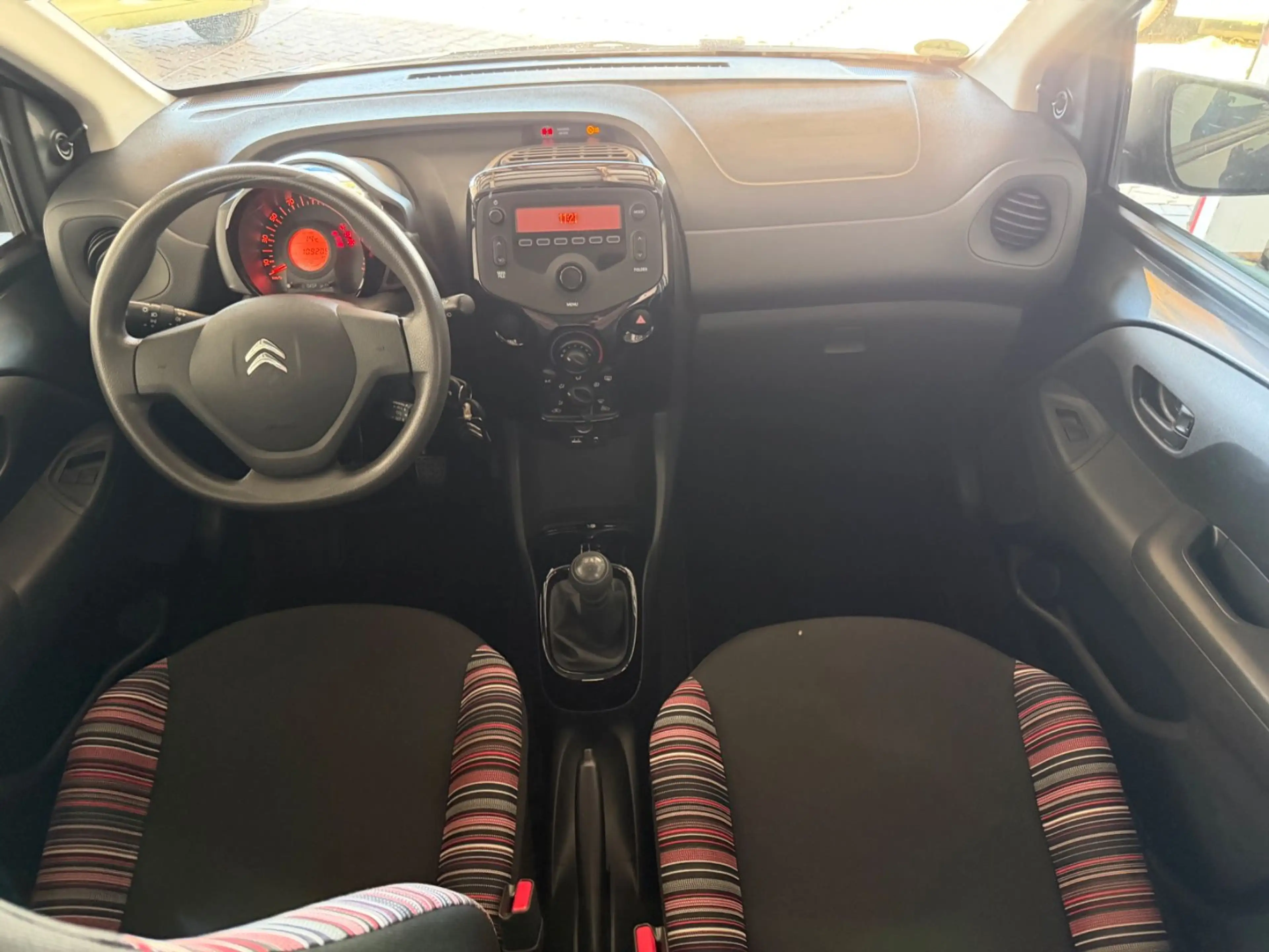 Citroen C1 Feel*SCHECKHEFT*2 BESITZ*TEMPOMAT*8 FACHBEREI — photo 13