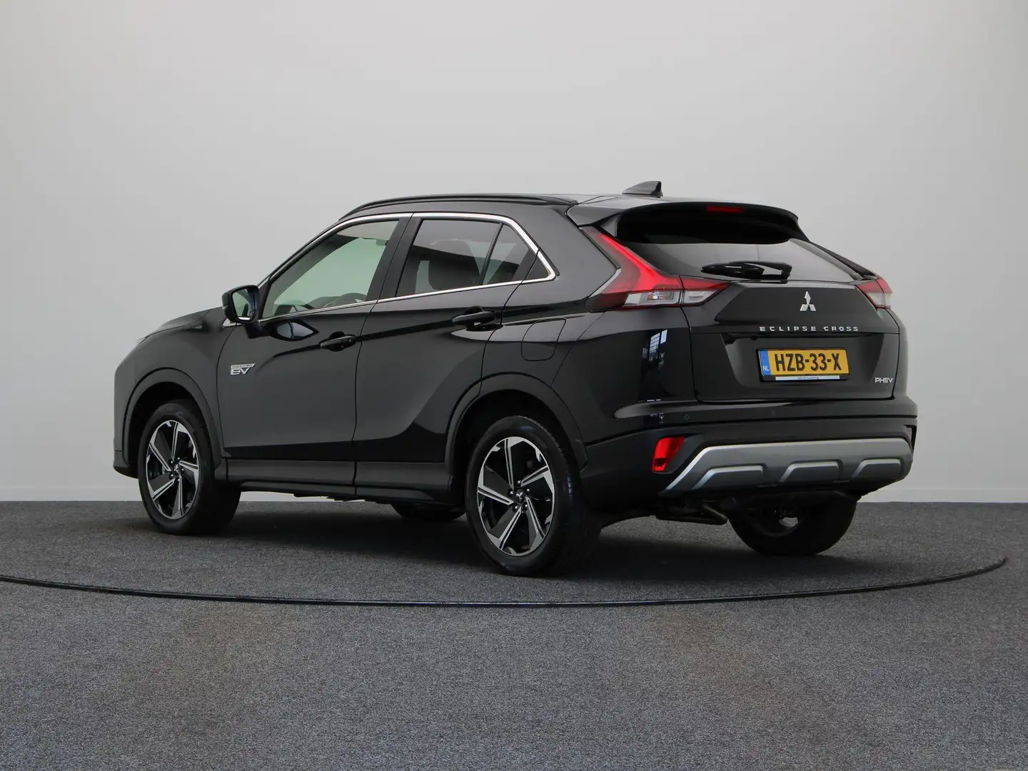 Mitsubishi Eclipse Cross 2.4 PHEV Business Intense+ | Stoelverwarming | 150 Noir - 2