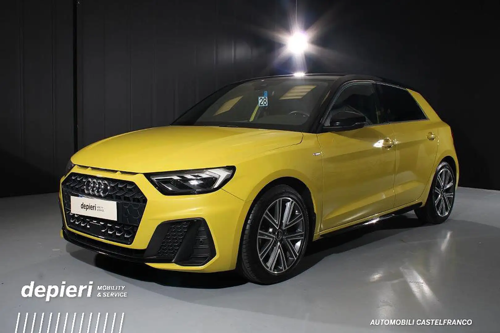 Audi A1 Sportback 30 TFSI S tronic S line edition - Ok Neo Giallo - 1