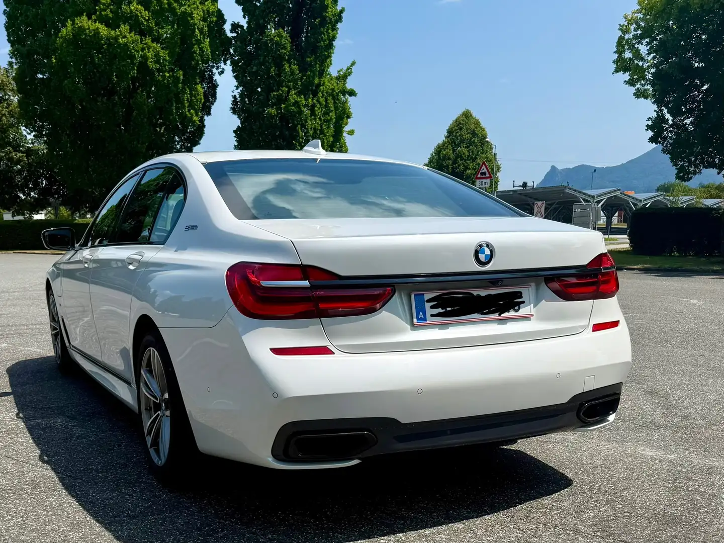 BMW 740 740e PHEV iPerformance Aut. Weiß - 2