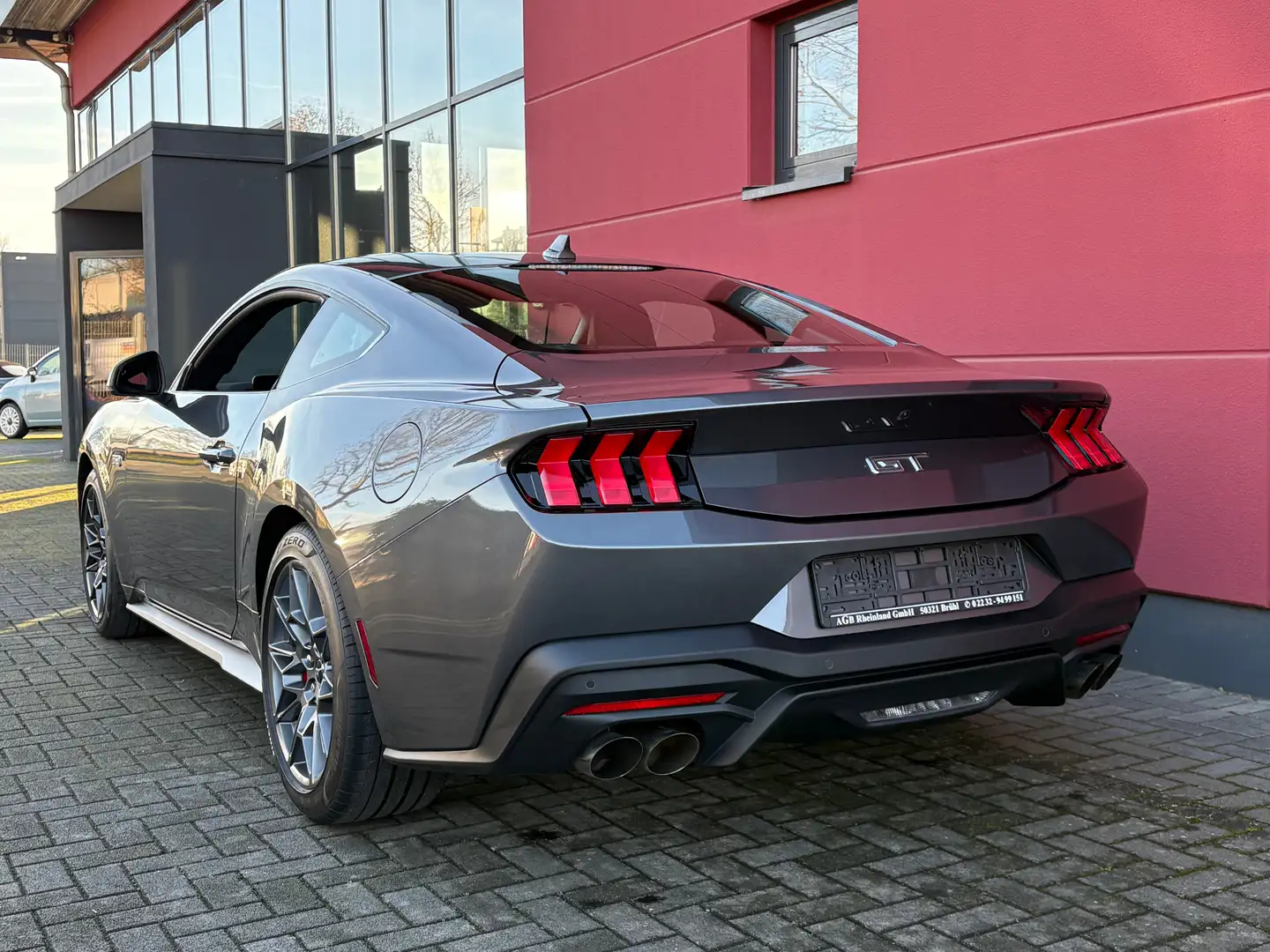 Ford Mustang GT 5.0 V8 COUPE NEUES MODELL 446PS 1HAND GARANTIE* Grau - 2