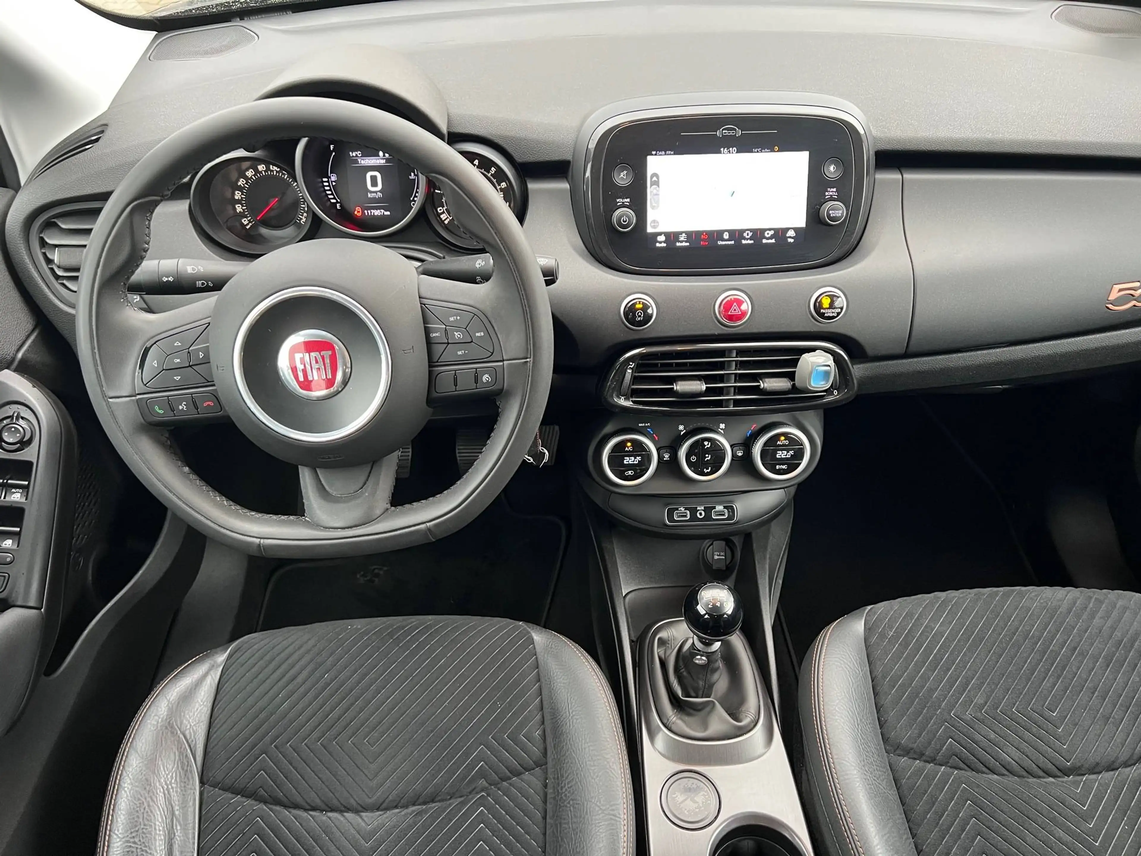 Fiat 500X 500X S-Design Urban Look/Navi/PDC/Teilleder/2.Ha — photo 12