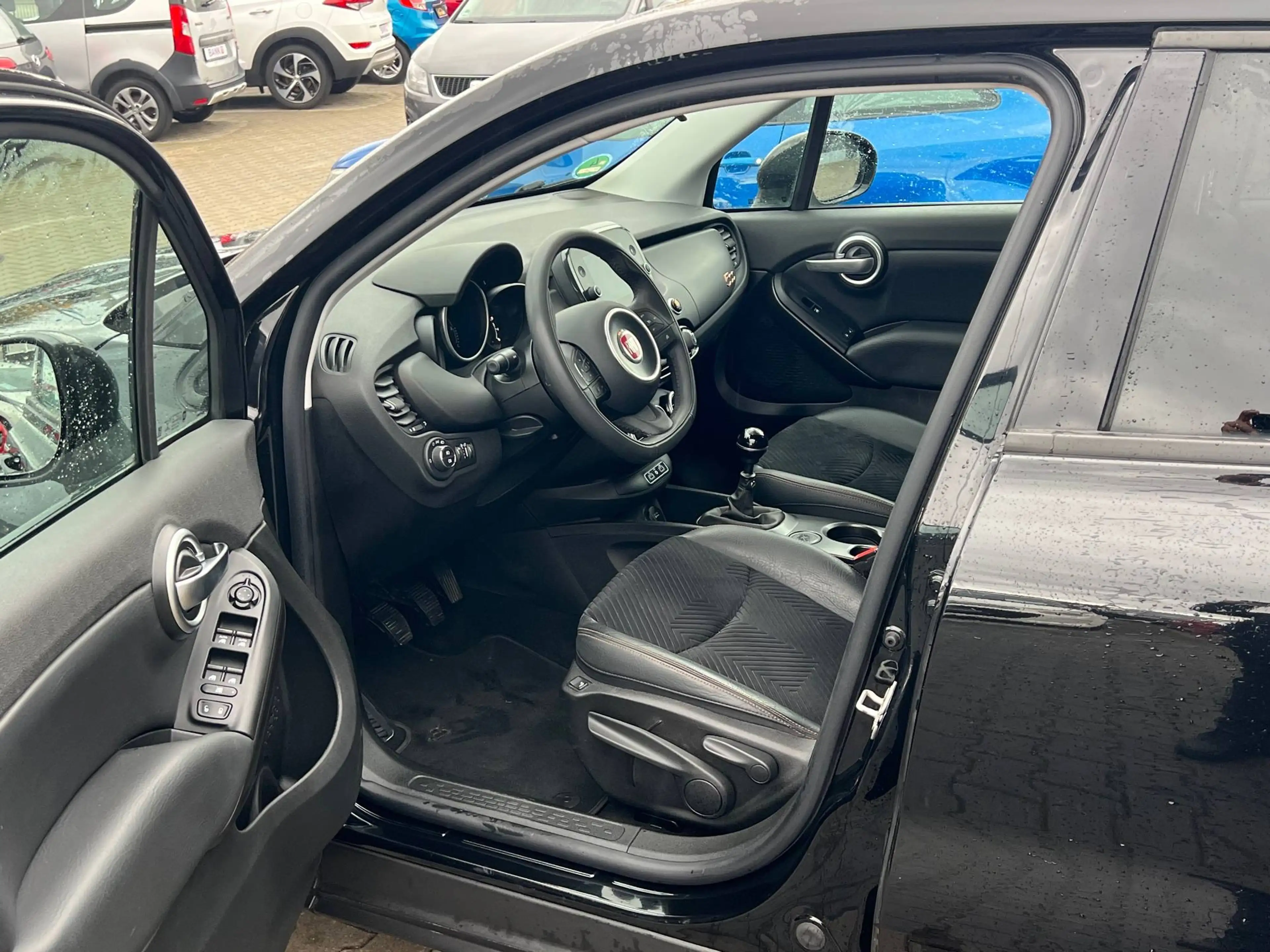Fiat 500X 500X S-Design Urban Look/Navi/PDC/Teilleder/2.Ha — photo 9