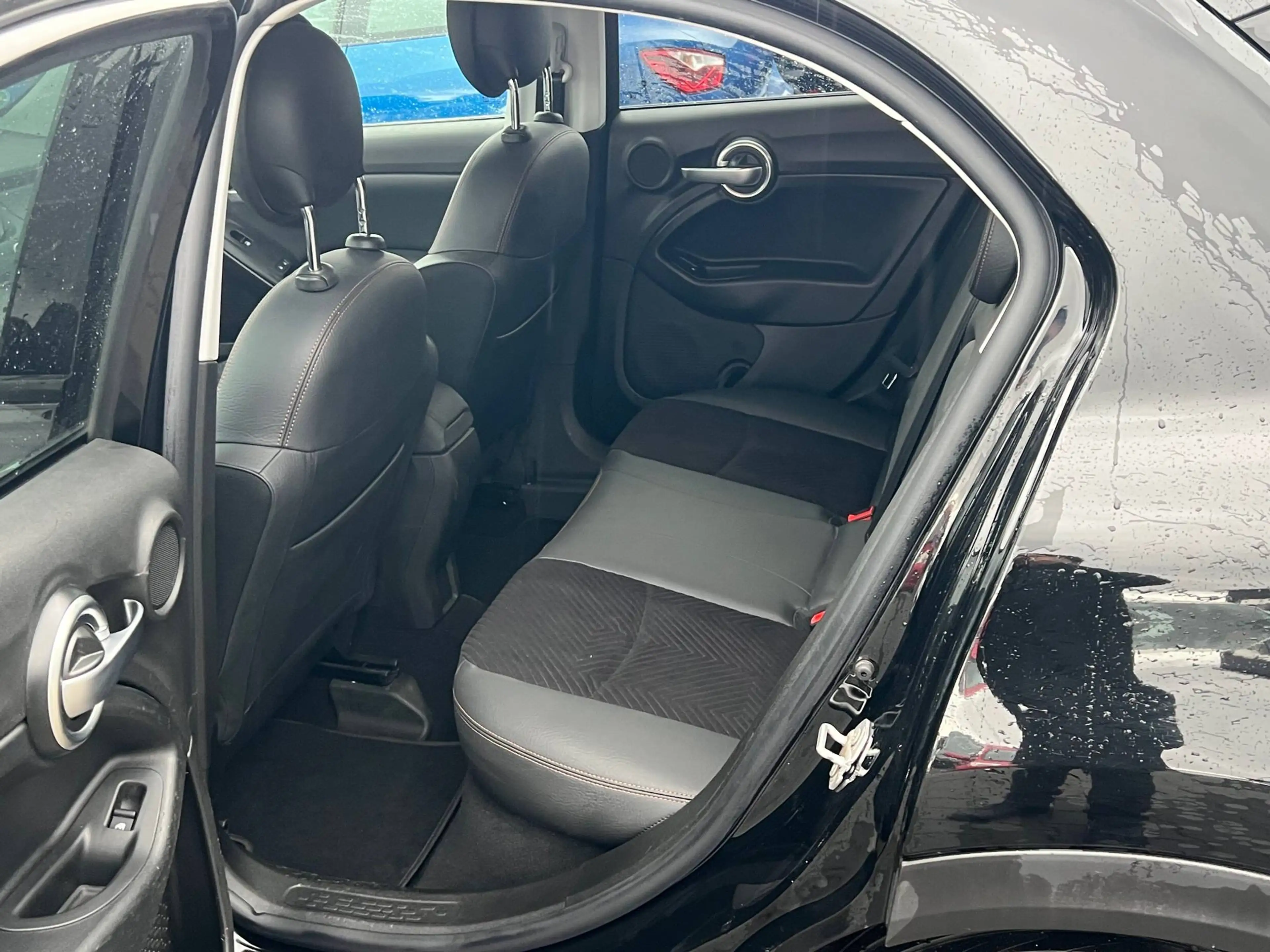 Fiat 500X 500X S-Design Urban Look/Navi/PDC/Teilleder/2.Ha — photo 11