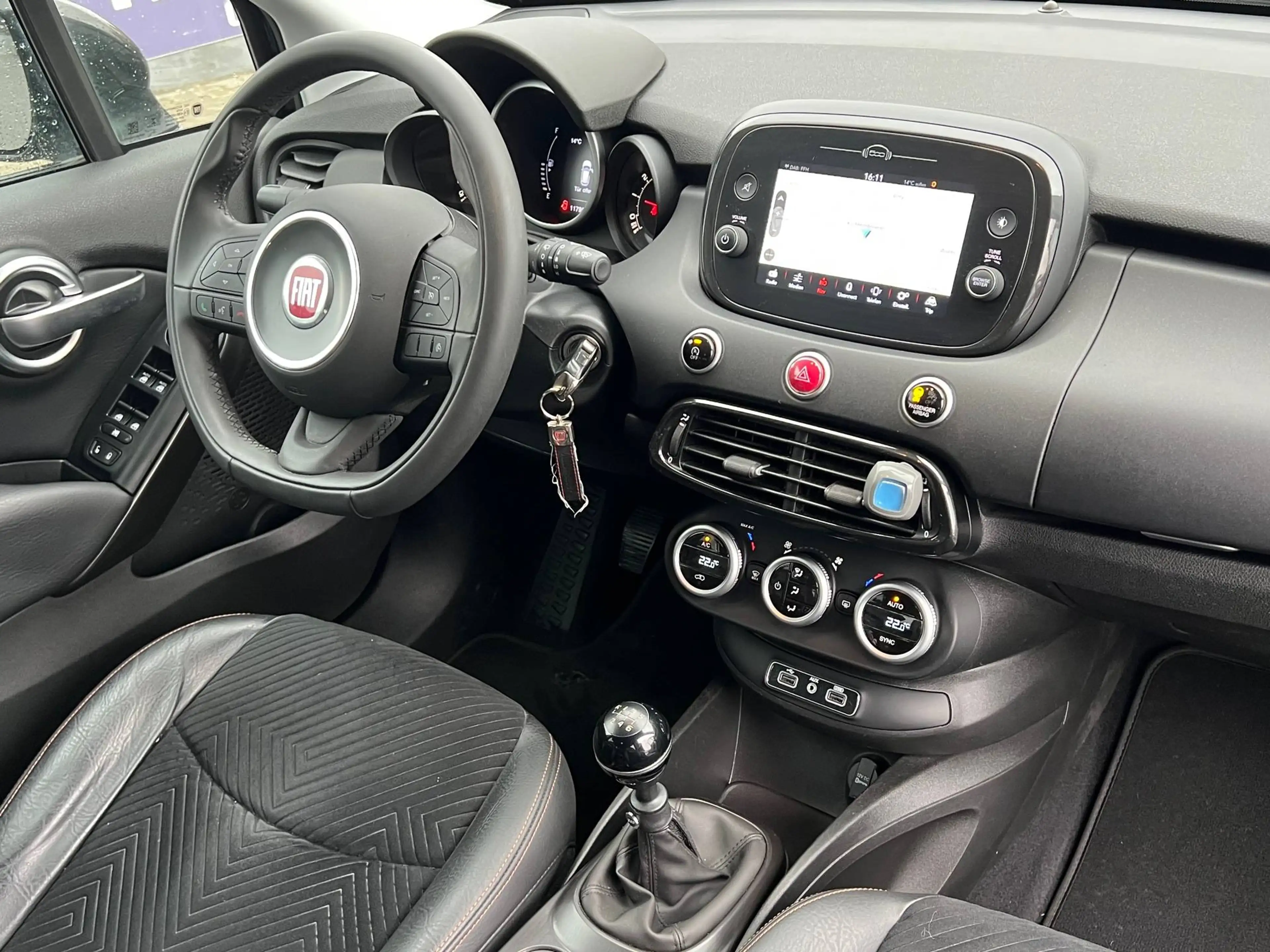 Fiat 500X 500X S-Design Urban Look/Navi/PDC/Teilleder/2.Ha — photo 14