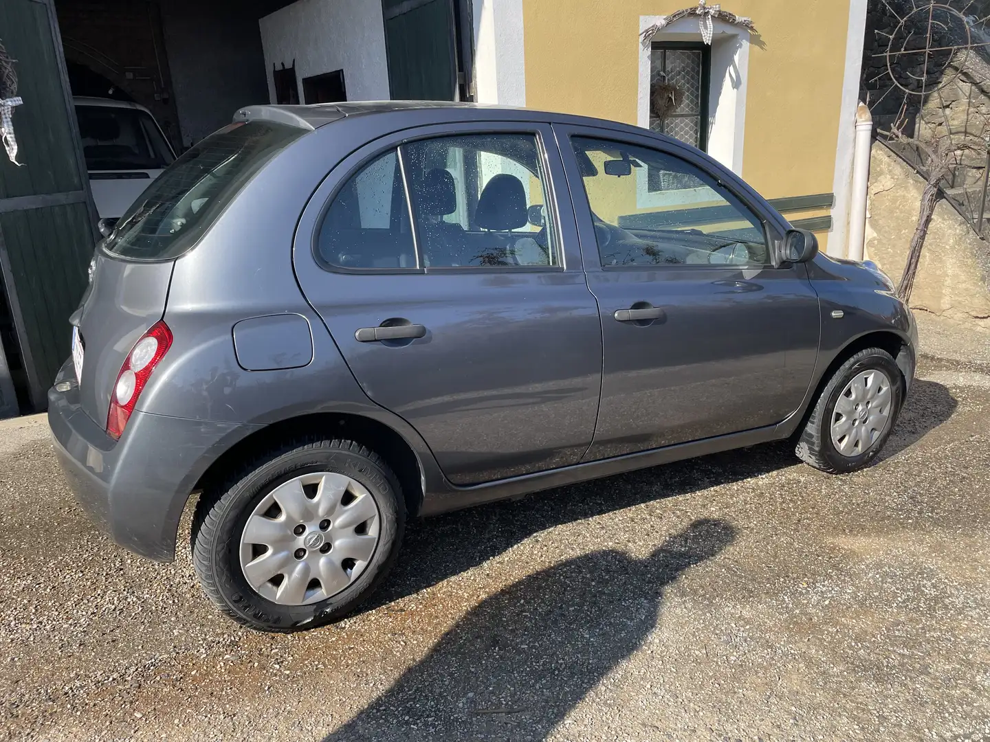 Nissan Micra 1,2 16V *Neues Pickerl* bis 10/26 + 4 Monate Grau - 2