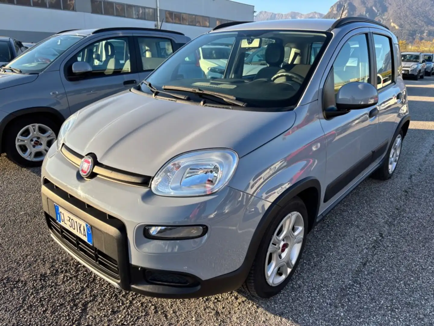 Fiat Panda 1.0 FireFly S&S Hybrid City Life Grijs - 1