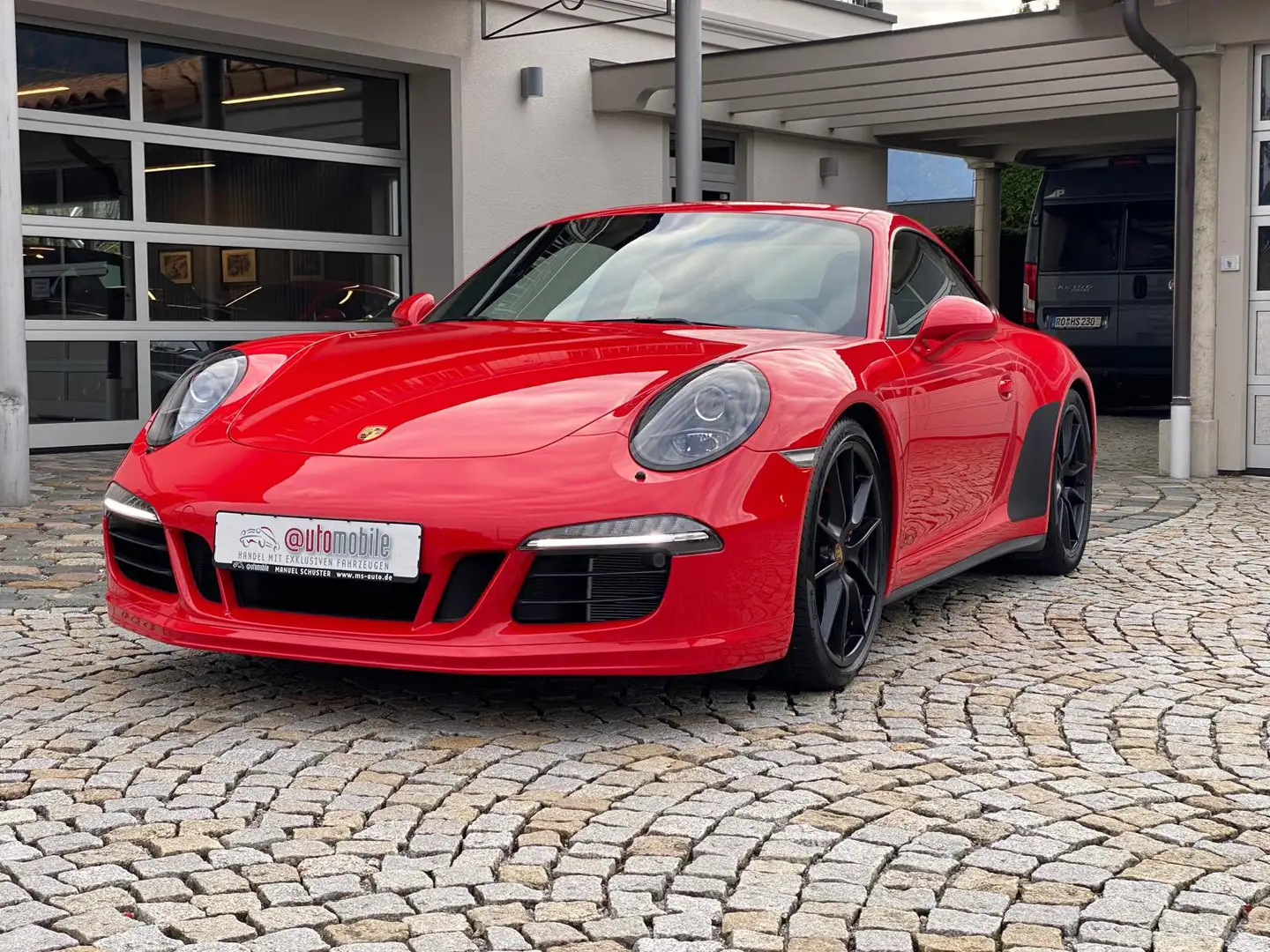 Porsche 991 Carrera GTS Rot - 1