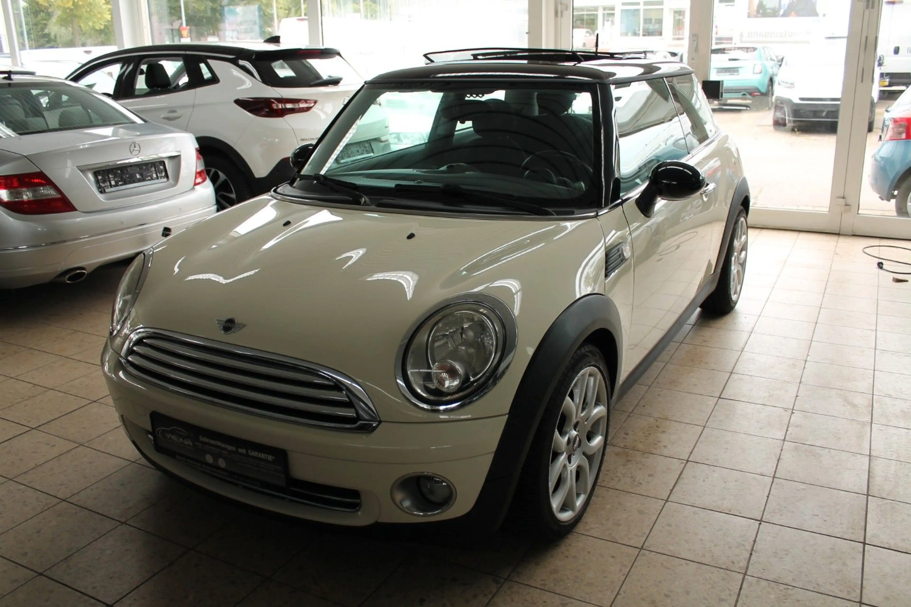 MINI Cooper Mini Cooper — photo 2