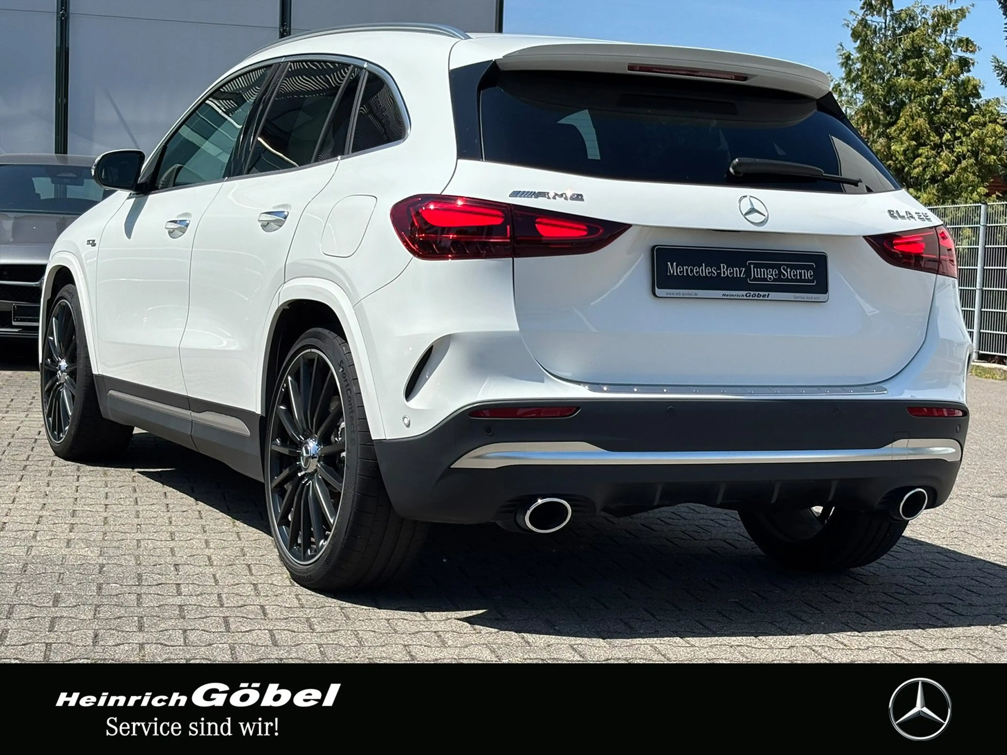 Mercedes-Benz GLA 35 AMG AMG GLA 35 4M*HUD*PANO*MEMORY*360°KAMERA*21ZOLL — photo 4