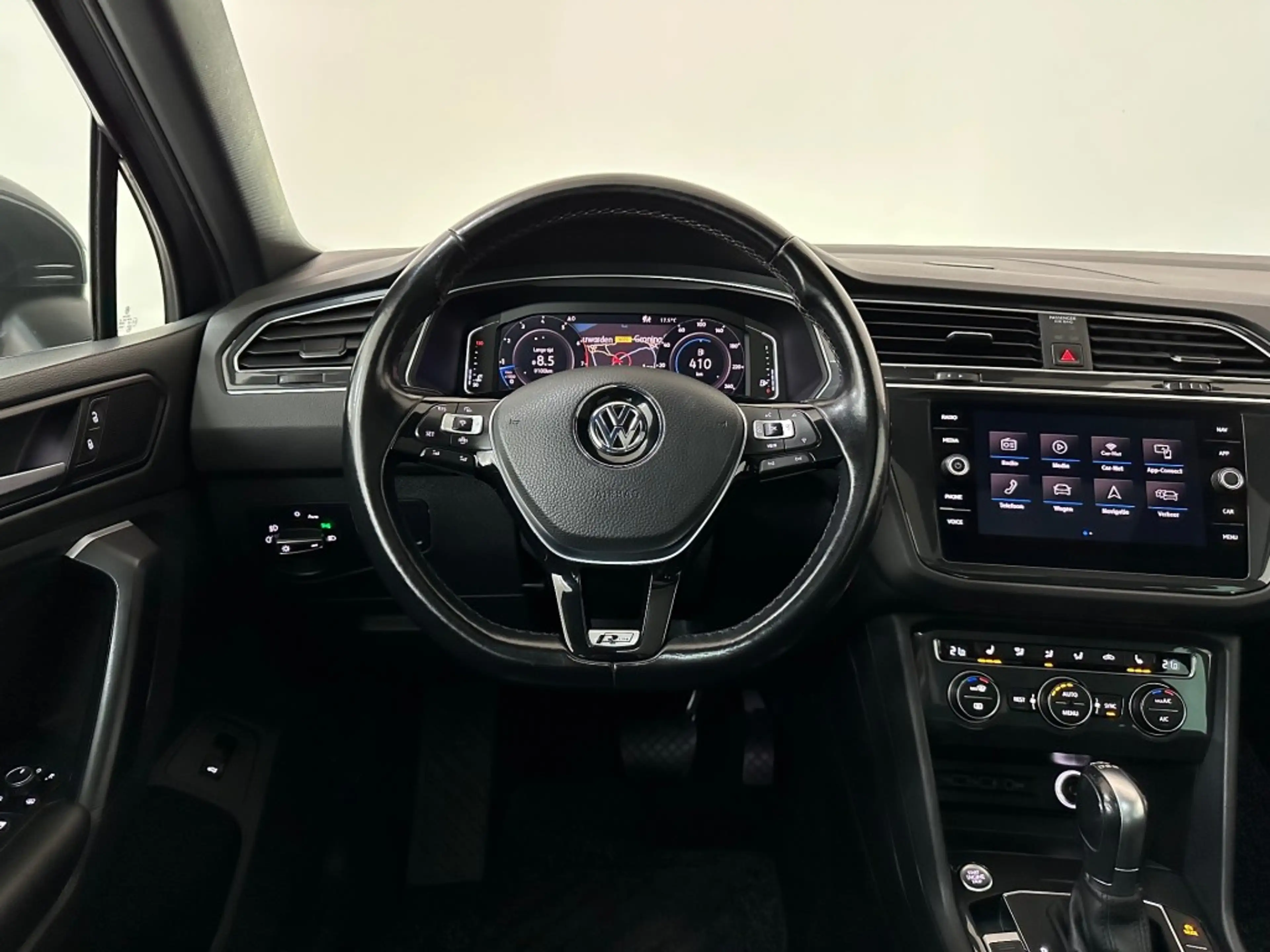 Volkswagen Tiguan 1.5 TSI DSG HIGHLINE R-LINE LEDER PANODAK — photo 43