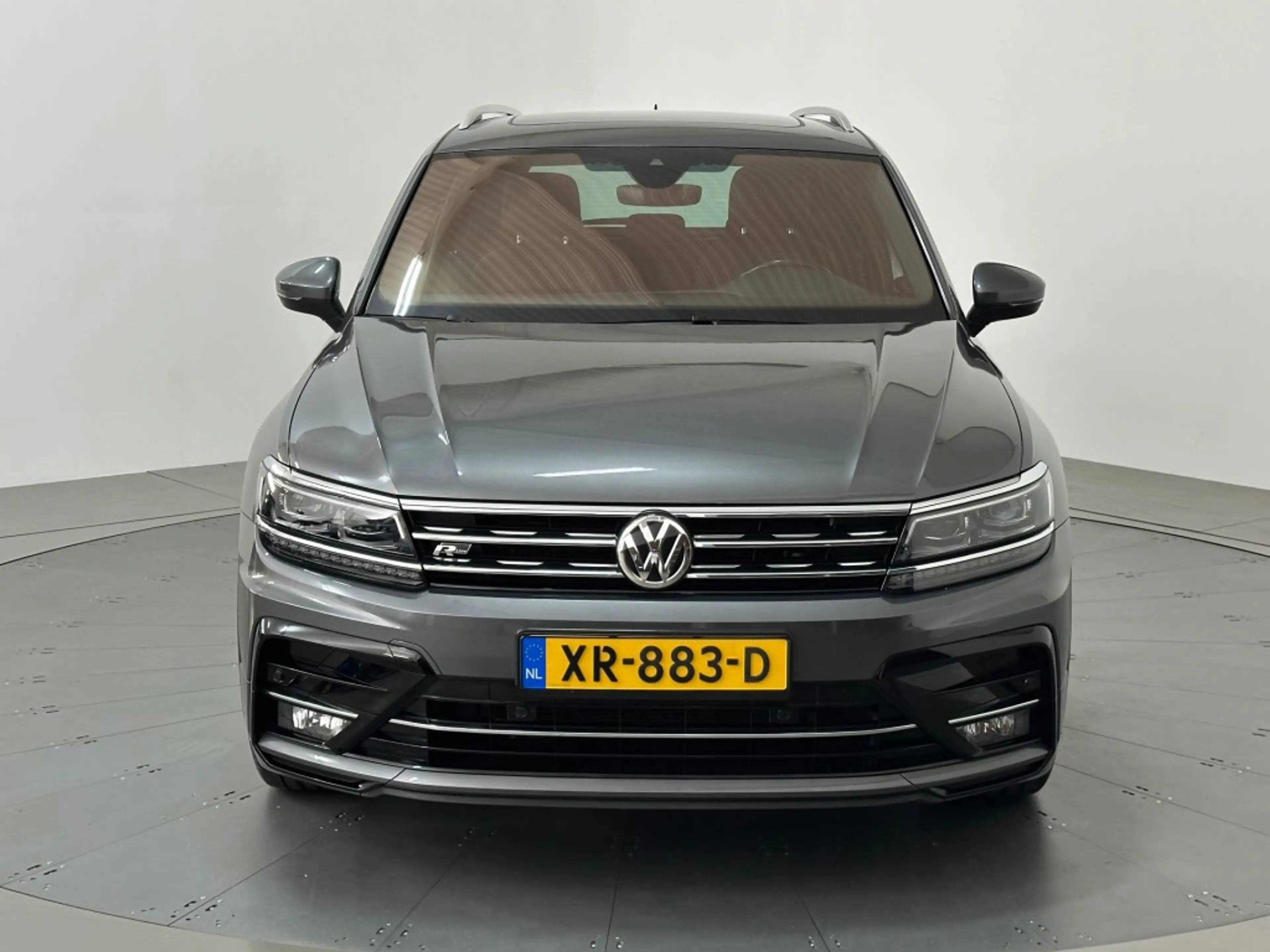 Volkswagen Tiguan 1.5 TSI DSG HIGHLINE R-LINE LEDER PANODAK — photo 10