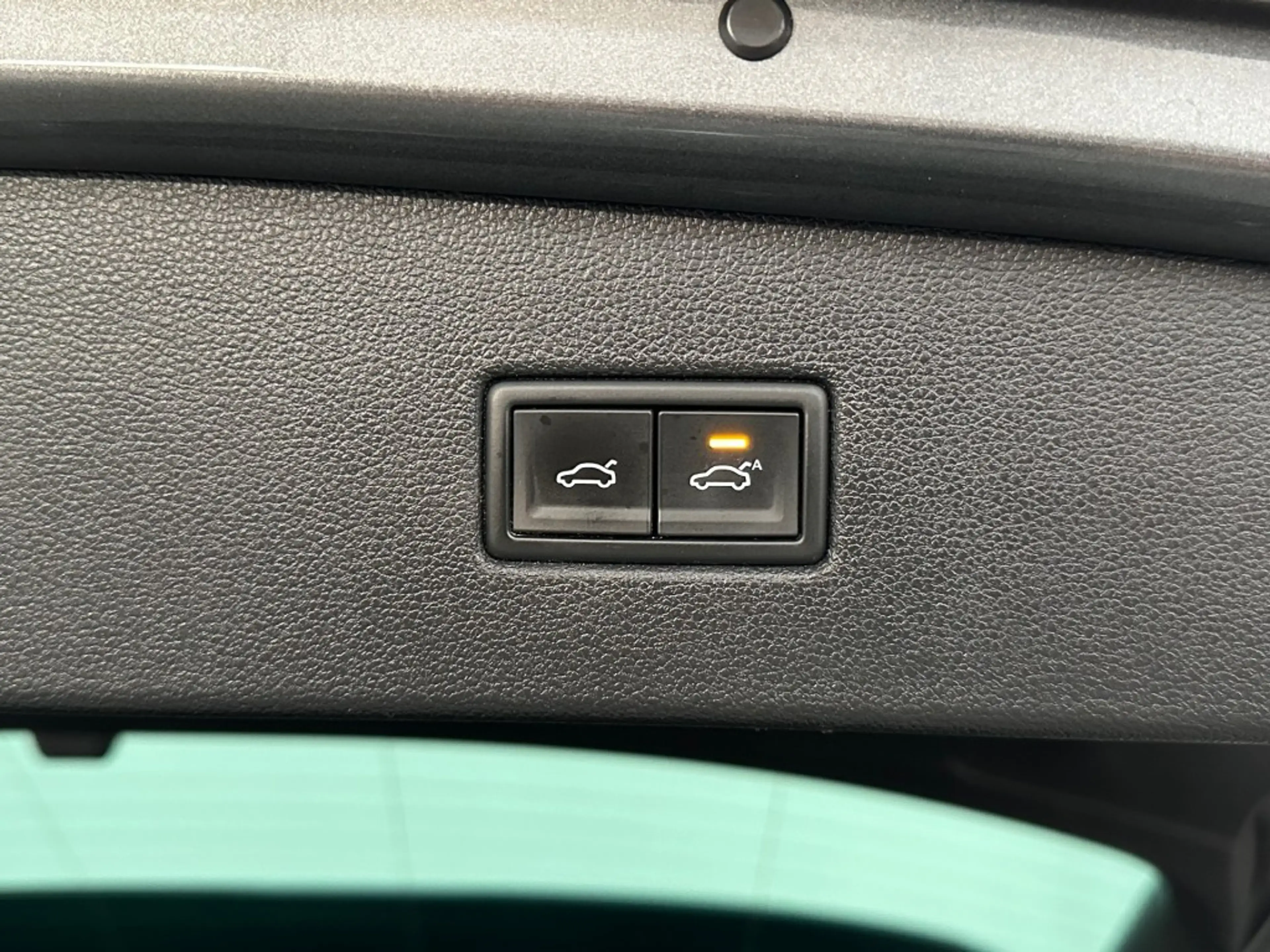 Volkswagen Tiguan 1.5 TSI DSG HIGHLINE R-LINE LEDER PANODAK — photo 21