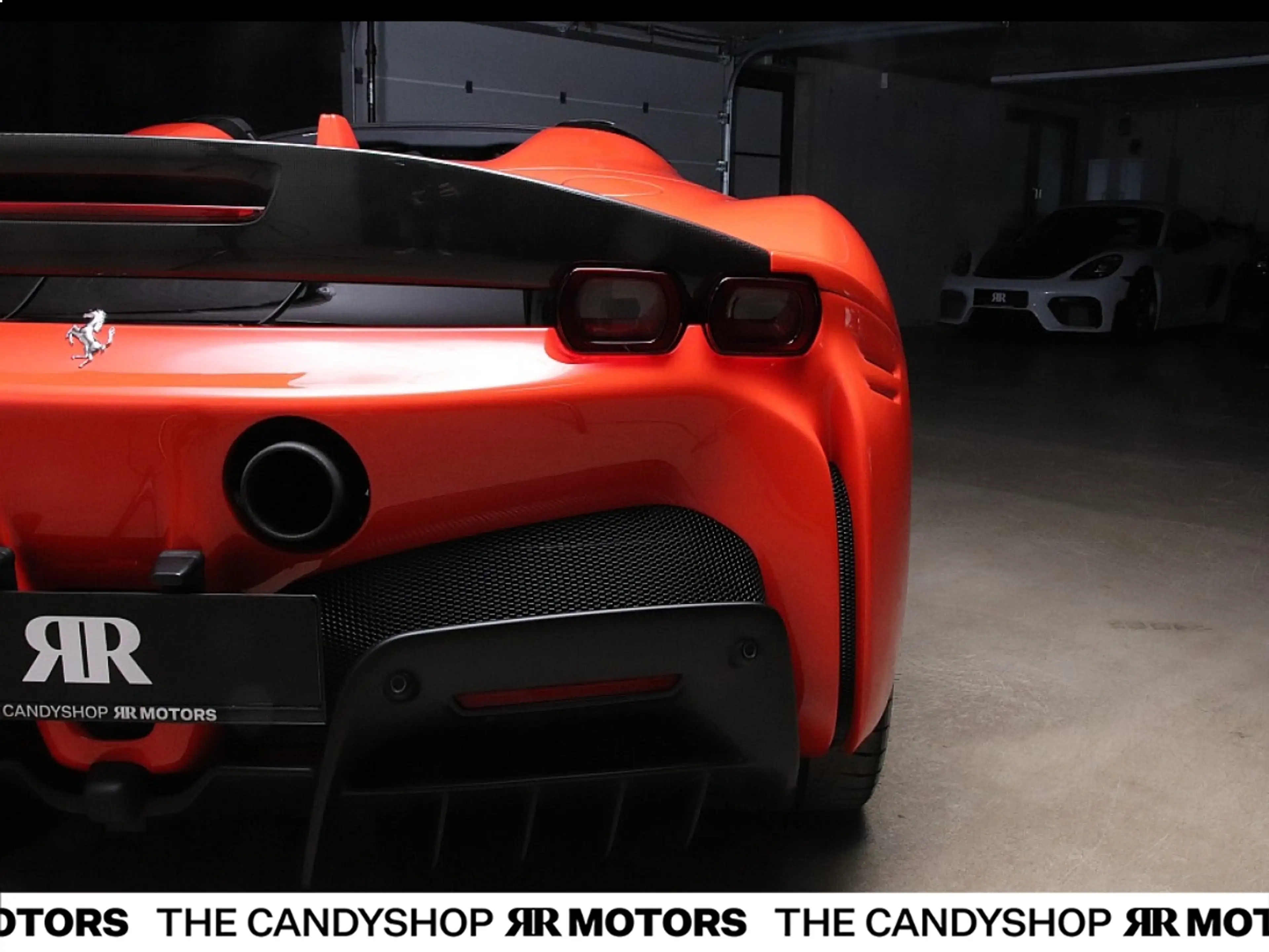 Ferrari SF90 Spider *Fiorano*Rosso Dino*Mega*Perfekt* — photo 9