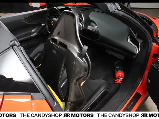 Ferrari SF90 Spider *Fiorano*Rosso Dino*Mega*Perfekt* Ansicht 28