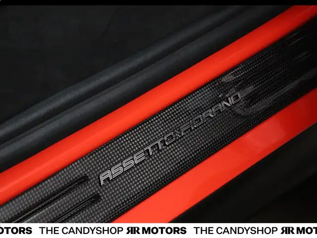 Ferrari SF90 Spider *Fiorano*Rosso Dino*Mega*Perfekt* Ansicht 26