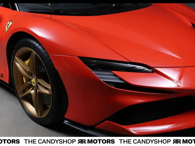 Ferrari SF90 Spider *Fiorano*Rosso Dino*Mega*Perfekt* Ansicht 16
