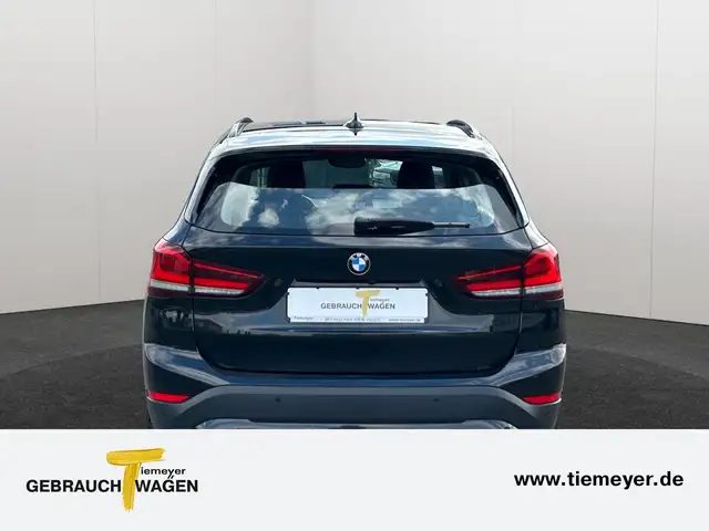 BMW X1 view 6