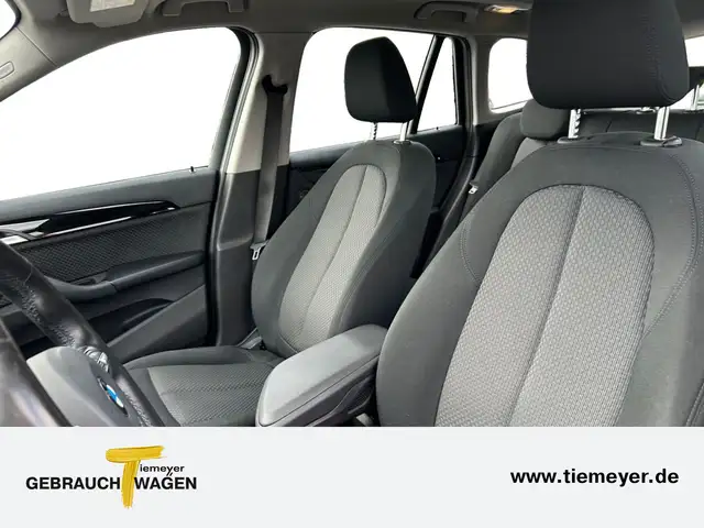 BMW X1 view 10