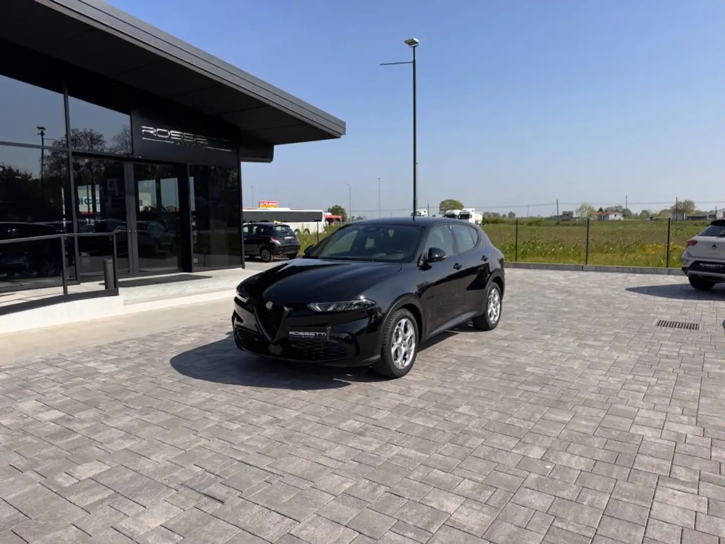 Alfa Romeo Tonale 1.6 diesel 130 CV TCT6 Sprint Noir - 1