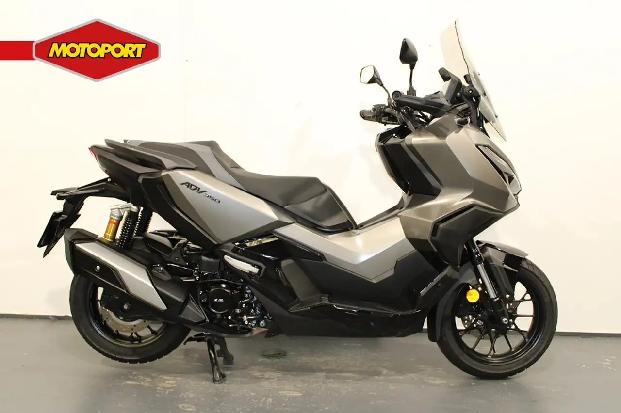 Honda ADV 350