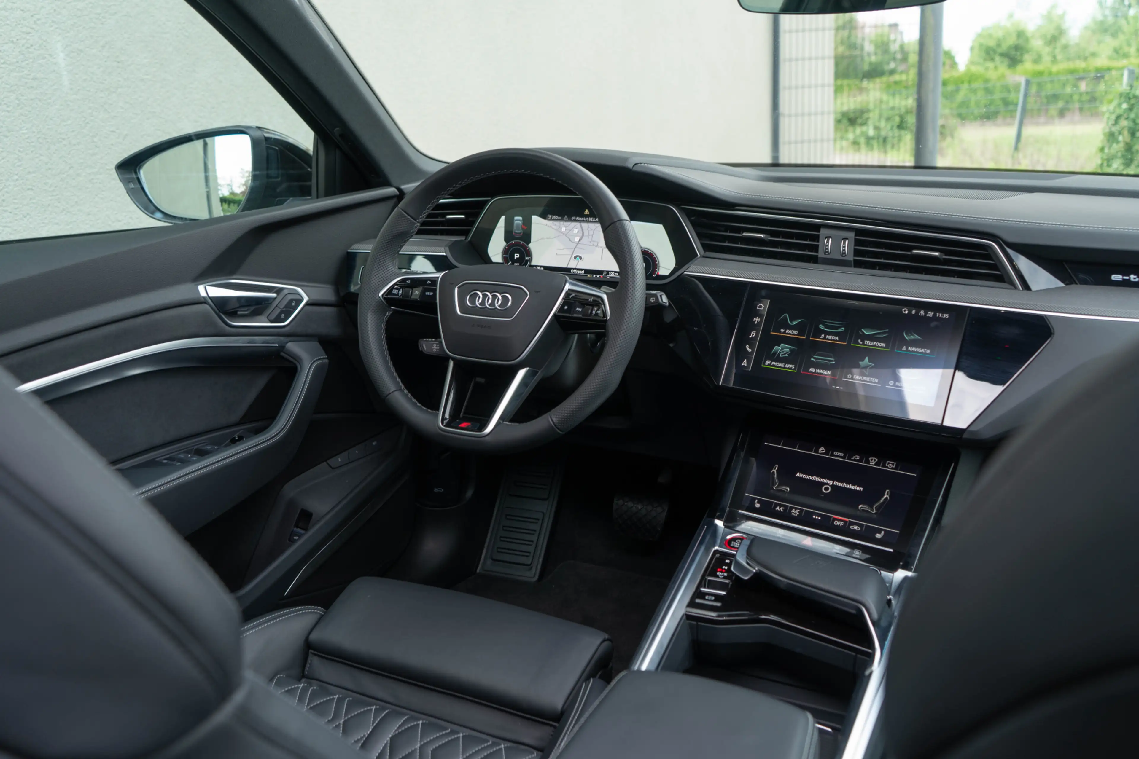 Audi e-tron S Quattro 371 kW / 360 Top View/ Softclose/ Head-u — photo 5