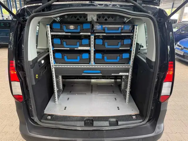 Volkswagen Caddy view 17