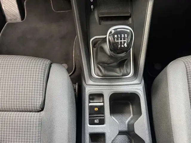 Volkswagen Caddy view 11