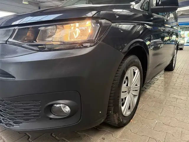 Volkswagen Caddy view 18