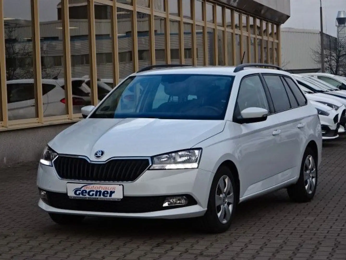 Skoda Fabia Combi 95PS DSG Ambition Kamera Climatronic Weiß - 2