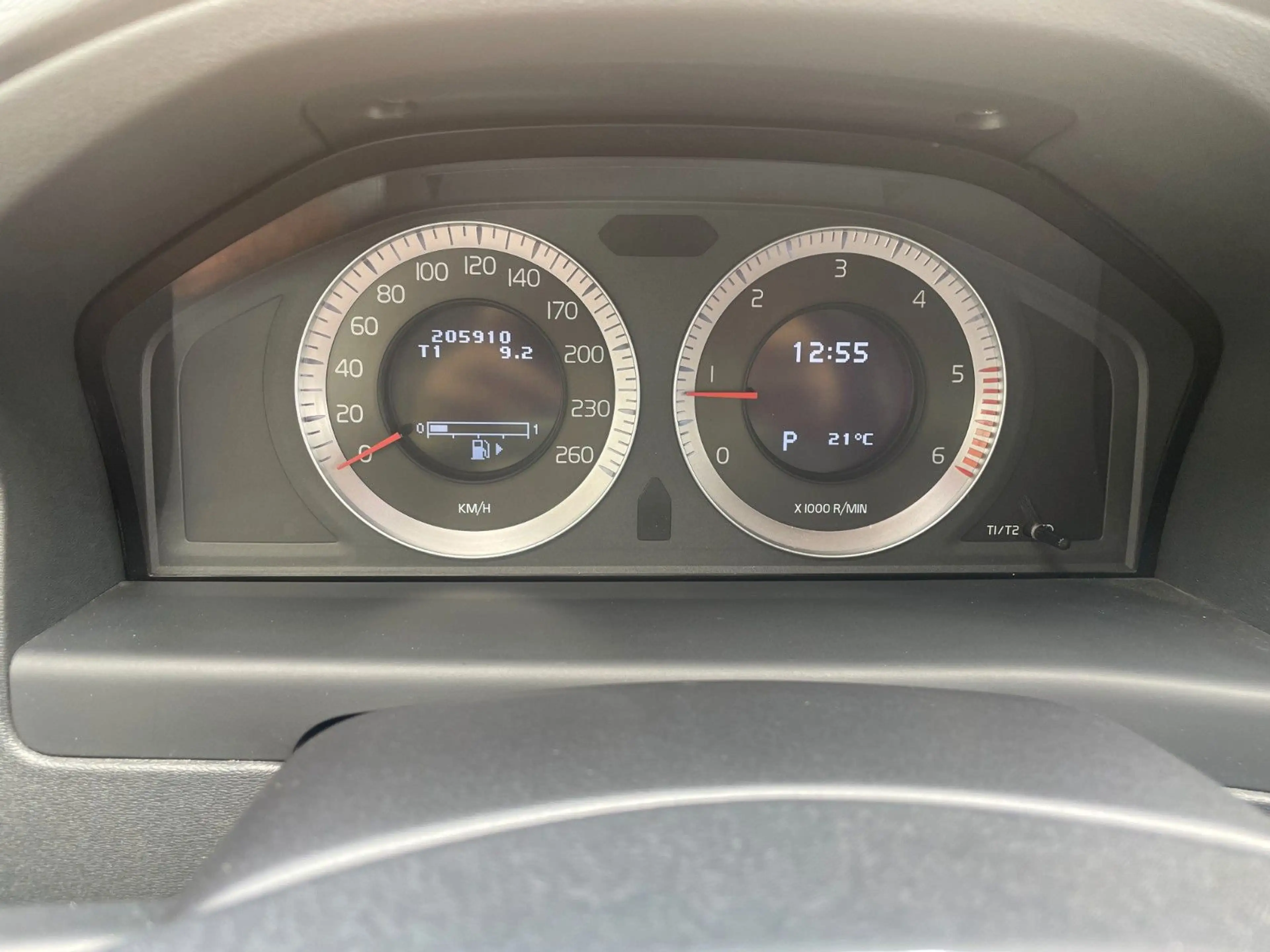Volvo V70 D4 Kombi Momentum NAVI, Leder, AHK — photo 7