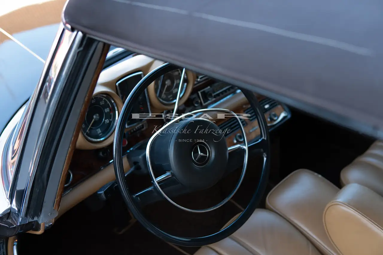 Mercedes-Benz 280 SE Cabriolet, foto 12