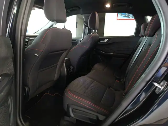 Ford Kuga view 5